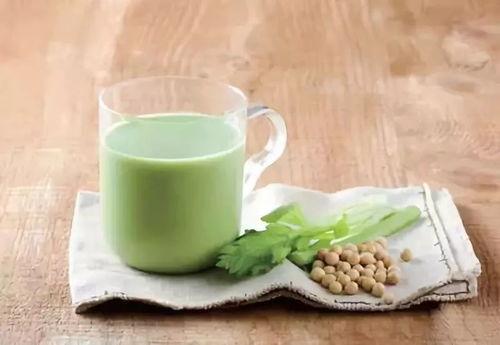 睡觉吃瓜喝酸奶,睡觉吃瓜喝酸奶的惬意体验 第2张 睡觉吃瓜喝酸奶,睡觉吃瓜喝酸奶的惬意体验 第2张